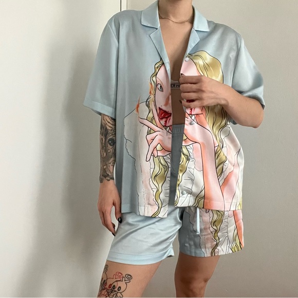 I’m sorry by Petra Collins blue set - Picture 3 of 8